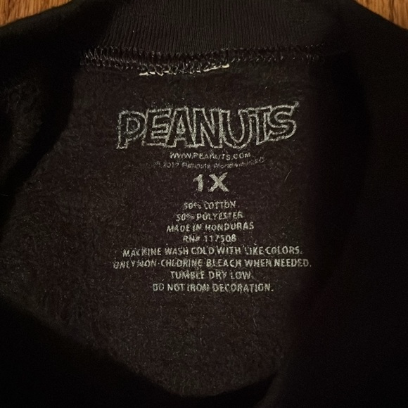 Snoopy Christmas Lights Sweatshirt 1X - Picture 3 of 4